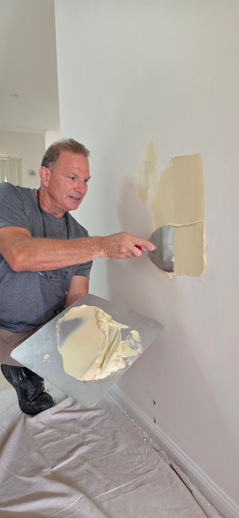 Handyman Nerang Patching plaster wall